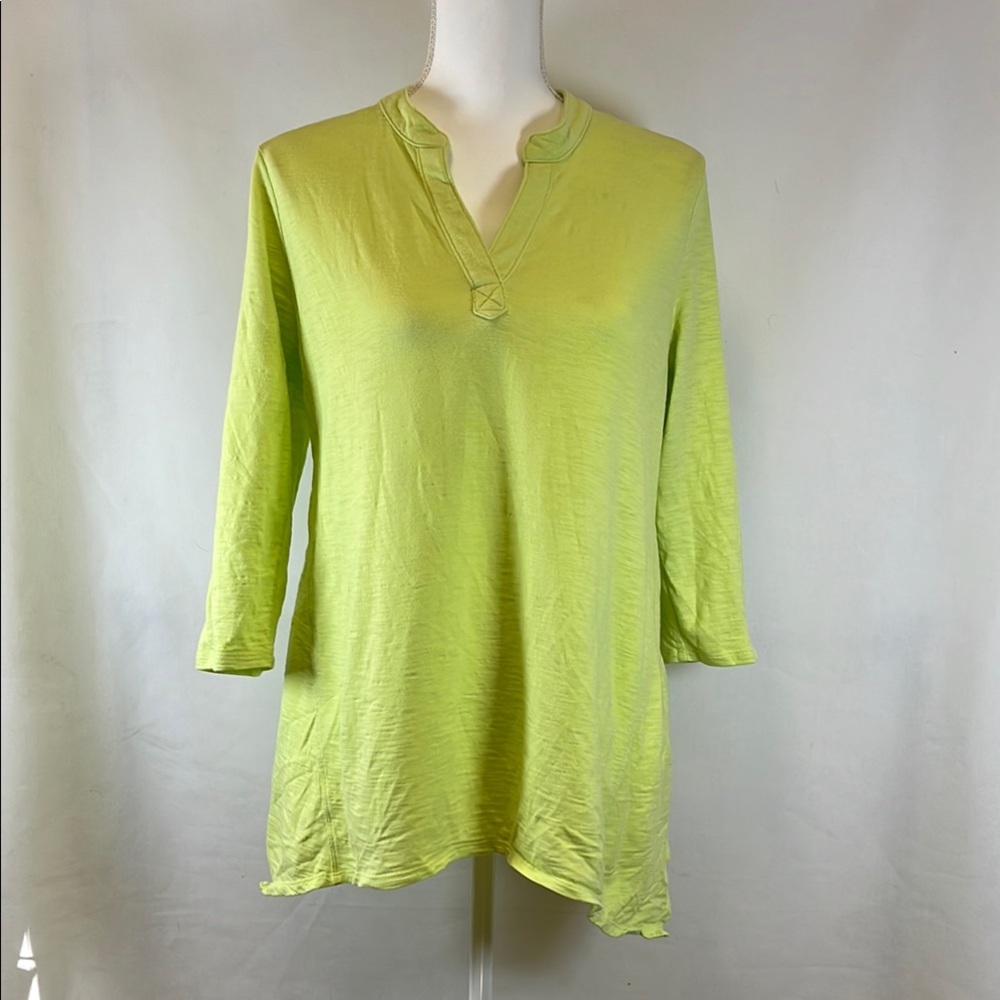 Chico's The Ultimate Tee Women's 3/4 Sleeve Kiwi Green Knit T-Shirt